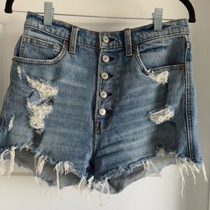 Abercrombie & Fitch Ultra high rise mom Shorts